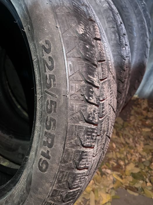 Продам зимные шины