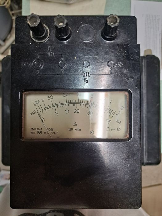 Мегаомметр М4100/4 (1000).
