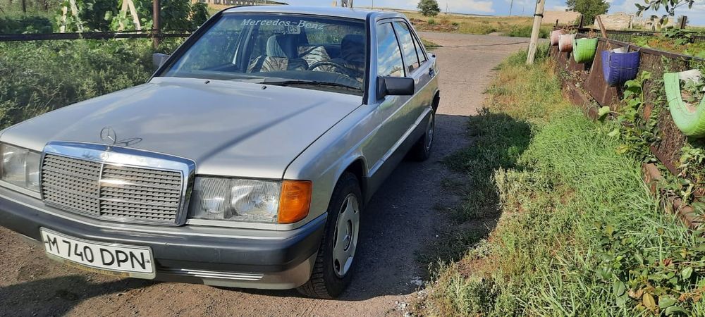 Продаётся 190 мерседес