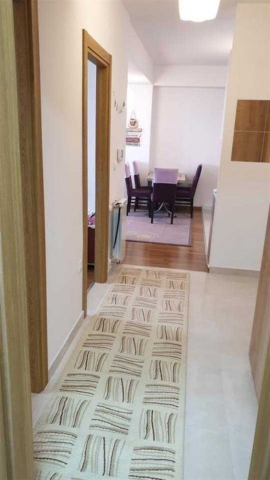 Дава се под наем Двустаен апартамент в Бургас, Център - 56 кв.м за 219.3 € - Снимка #3