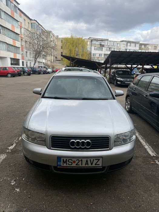 Audi a4b6manuala