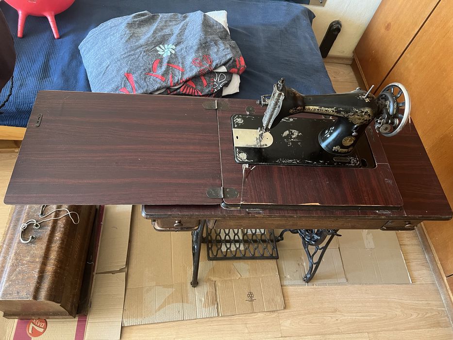 Шевна малина Singer