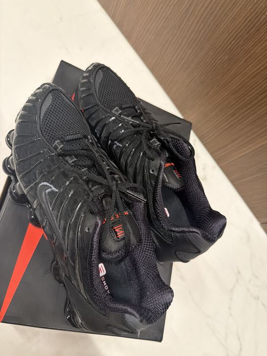 Nike Shox TL Маратонки