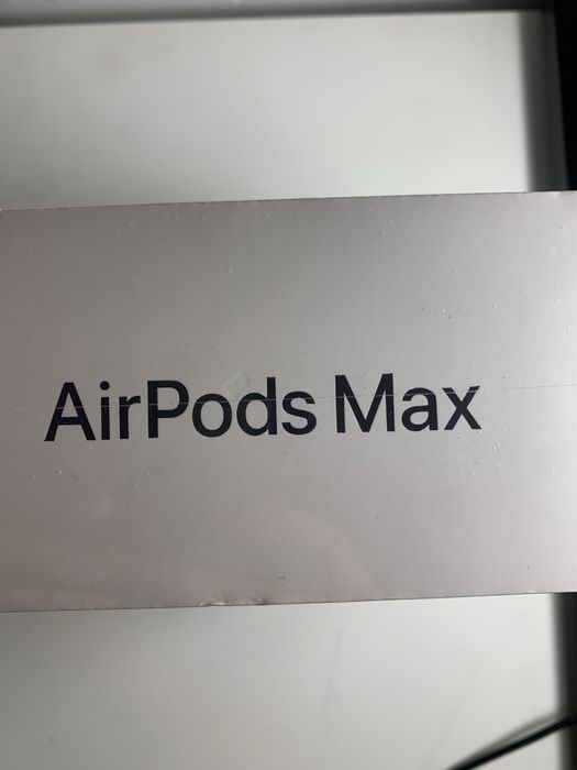 Airpods Max Noice cancelling