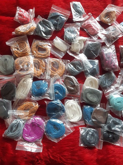 Нови връзки за обувки и маратонки