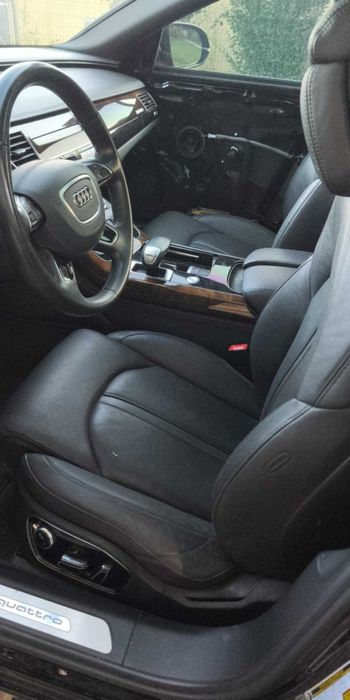 Audi A8 L 3TFSI на части