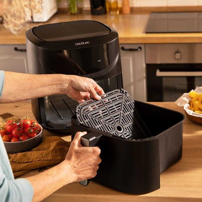 Фритюрник с горещ въздух Cecotec Cecofry Absolute 7600 7.6L 2000W