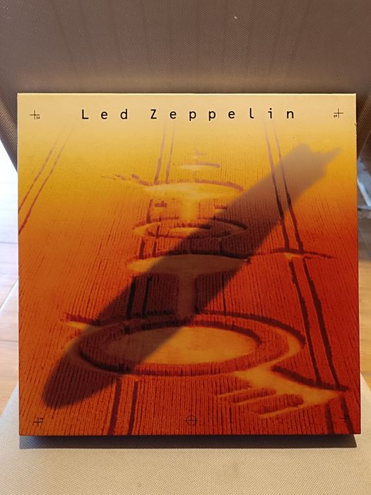 Led Zeppelin, Box 4 Cd-uri si carte