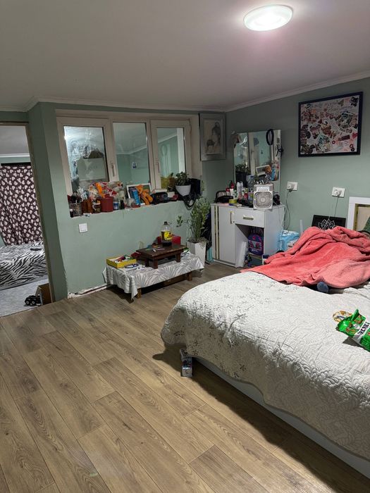 Продаётся коттедж 2 этажа,3 ком.(Азербайджанский центр)