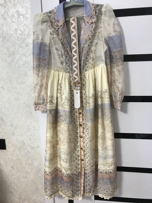 Красивые женственные платья