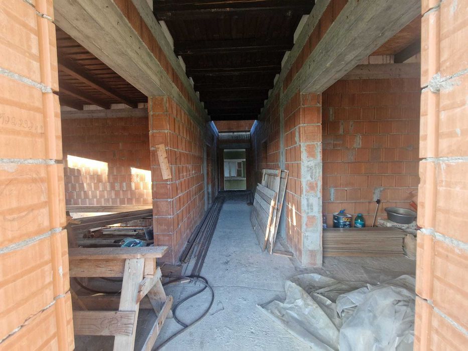 Vand casa la rosu in Sic ideal agropensiune