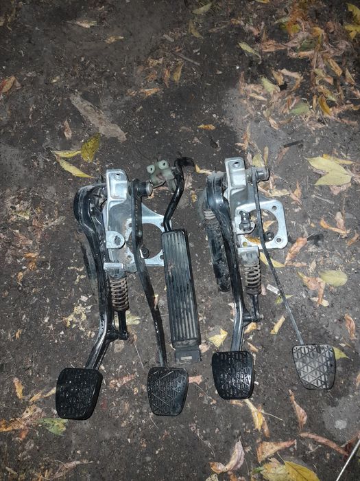 Педальный узел Мерседес Пасат