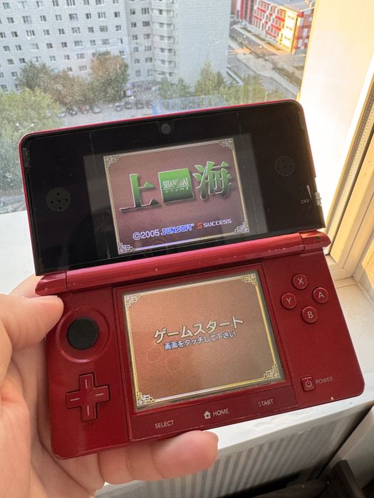 Nintendo 3DS (Japan), красный — рабочая, с нюансами