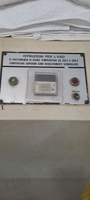 Vând afacere la cheie – Spălătorie profesională + contracte – 9.500 €