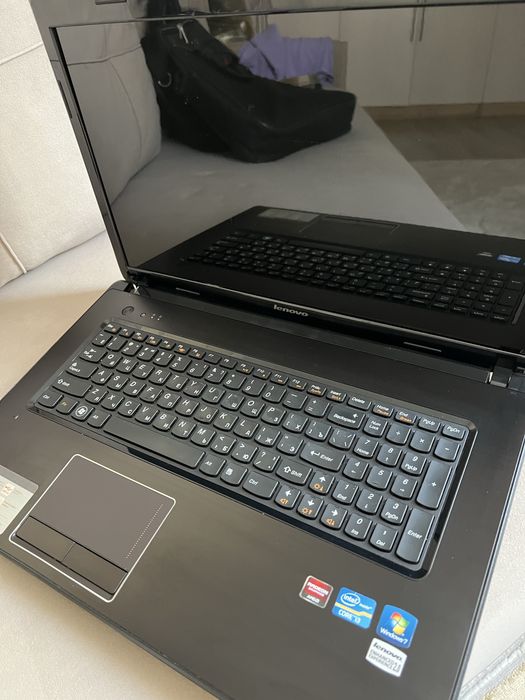 Продается ноутбук Lenovo