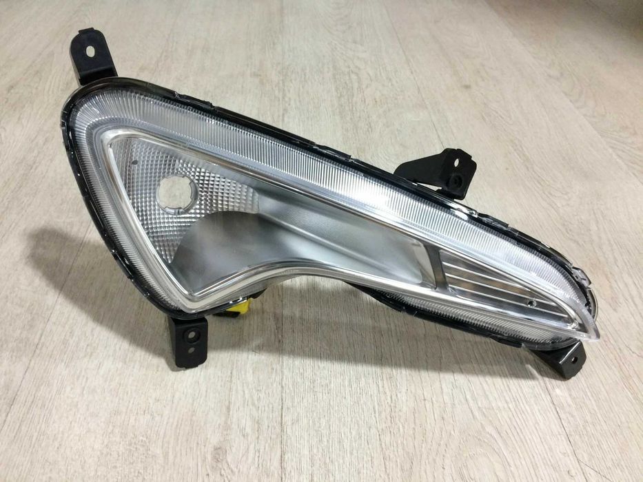 Противотуманка Хэндай Акцент 14- Hyundai Accent 14-