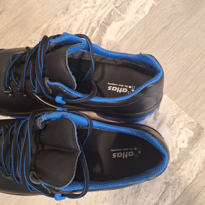 Bocanci de lucru cu bombeu Atlas Gore-Tex nr 43 noi