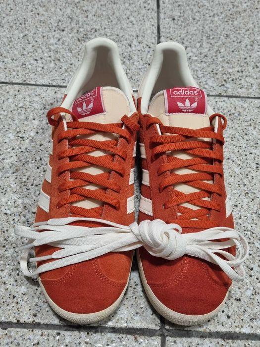Нови Adidas Gazelle Оранжеви Номер 42 кецове маратонки Нови