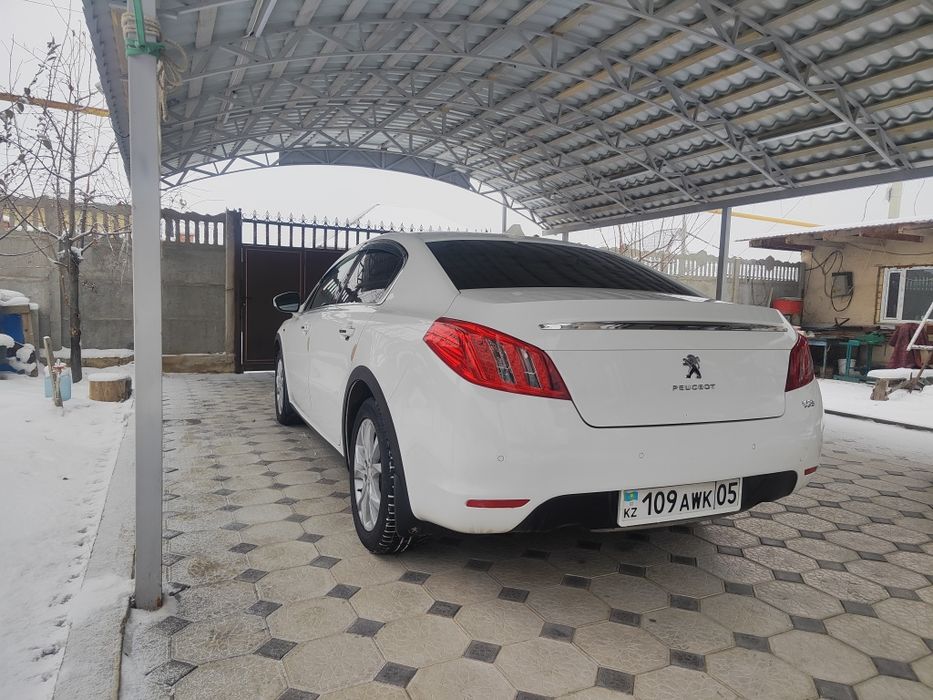 Продам Пежо 508 1.6 бензин