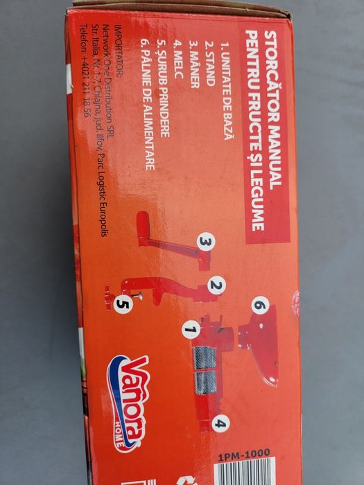 Storcător manual fructe și legume