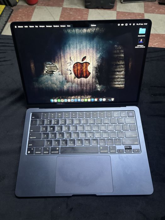 MacBook Air 13 m3 2024