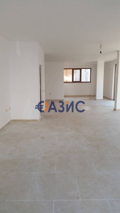 Продава се Заведение в Несебър - 89 кв.м за 683 €/кв.м - Снимка #2