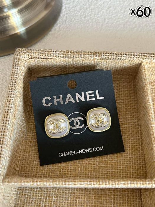 Дамски обеци различни