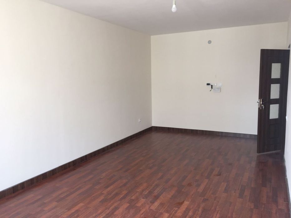 3 хонали квартира сотилади