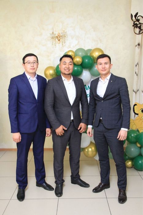 Асаба, Тамада, Шоумен!!