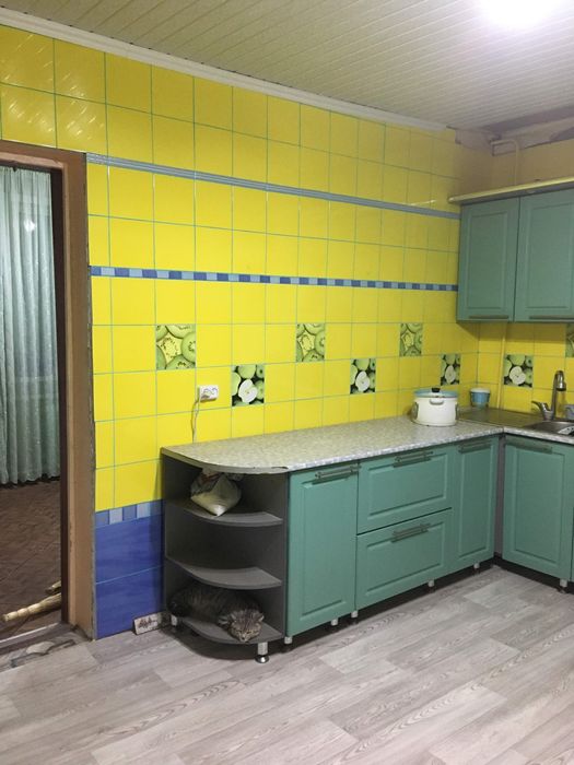 Кухонный гарнитур б/у