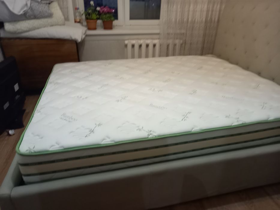 Продам кровать, двуспальную