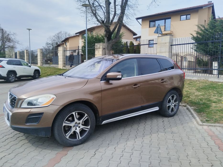 Vând  Volvo XC60 2,4 diesel 2010 cutie automata