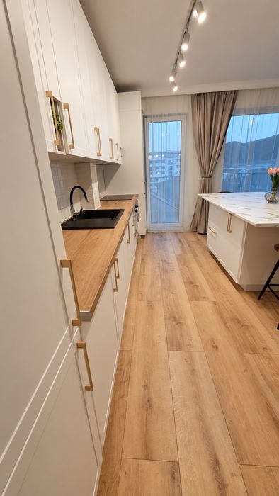 PRIMA Inchiriere-Apartament nou