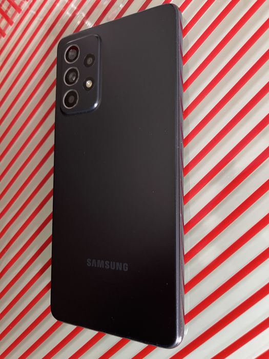 Samsung Galaxy A52s 5G 128GB – Отлично състояние, без забележки по екрана
