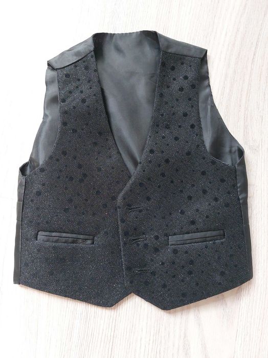 Costum cu pantofi