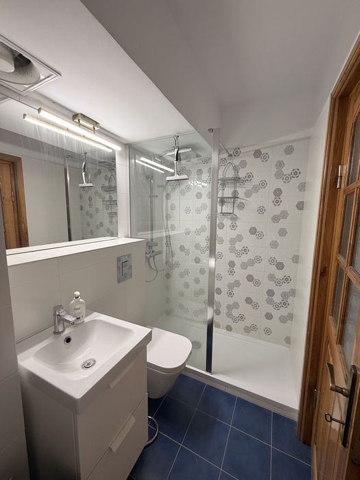 Apartament 2 camere decomandat Centru Hala Centrala Casa de pensii