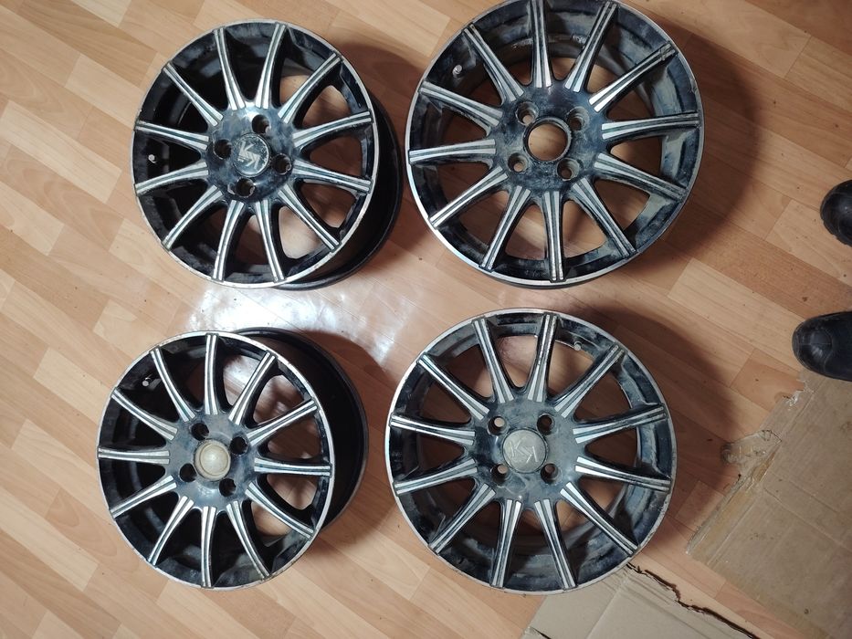 Продам титанки разболтовка 4× 100