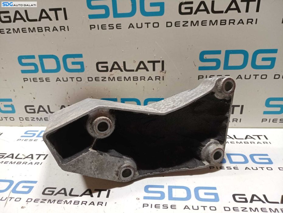 Suport Tampon Motor Stanga Volkswagen Passat B5.5 2.0 TDI BGW BHW 2001 - 2005 Cod 8D0199307P [M5332]
