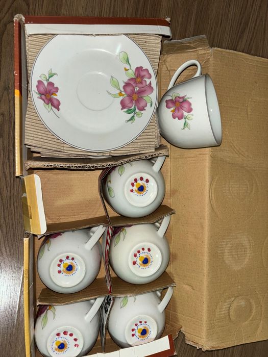 Кружки тарелки набор