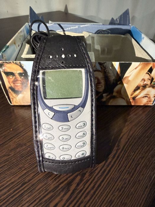 Nokia 3330. Nokia