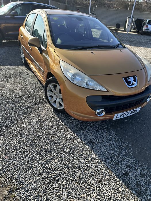 Vand peugeot 207 din 2007 1.6 Hdi volan dreqpta