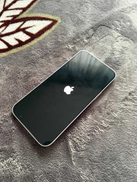 Iphone 14 plus Purple 128 Gb + 6 huse + o folie sticla Urgent!!!