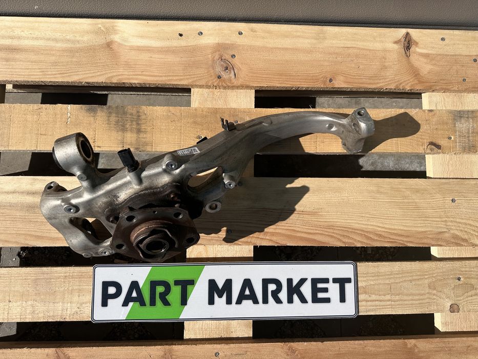 Ляв шенкел AUDI A8 D5 4N0407241B