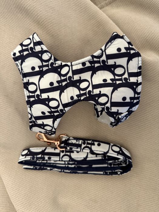 Нагръдник за малко куче