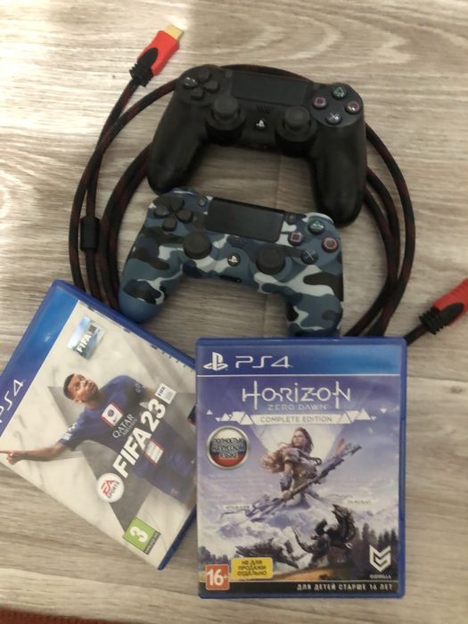 PlayStation 4 slim