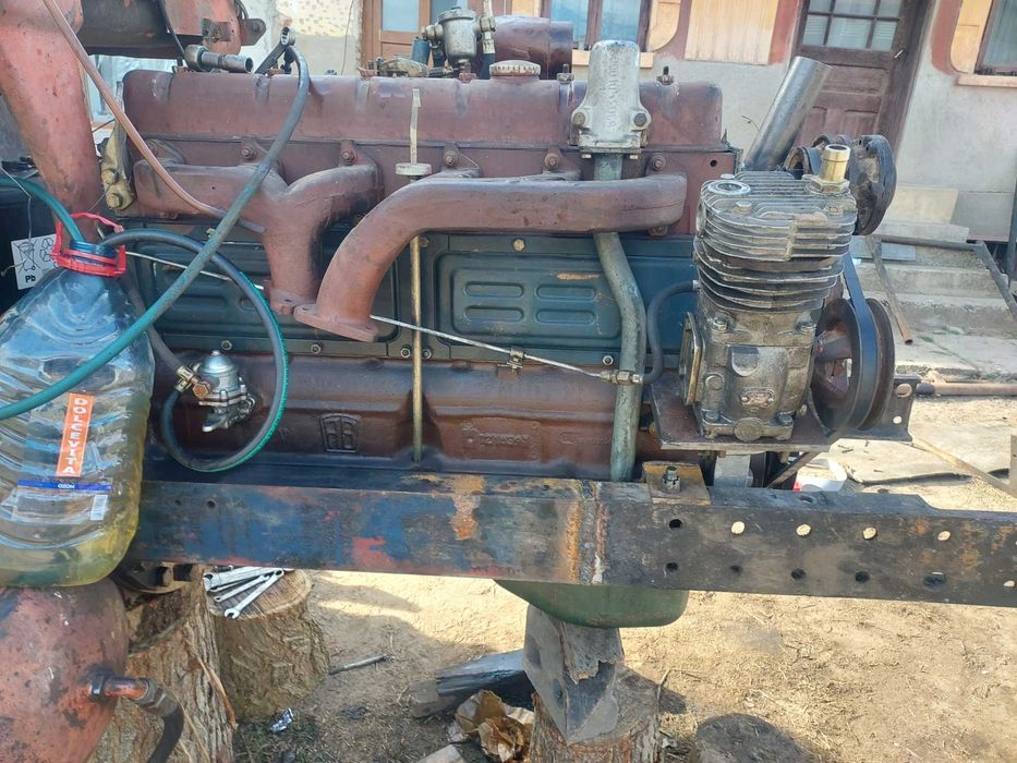 Motor saviem la cerere si adaptare