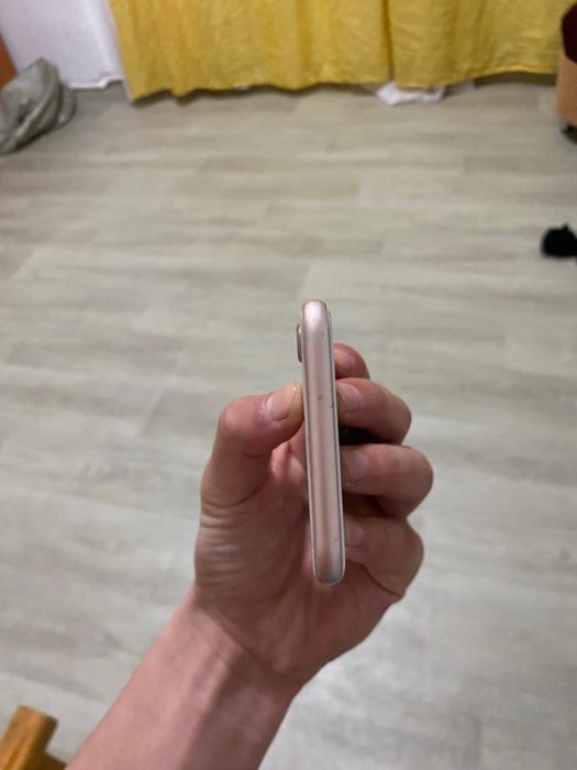 iPhone 8 продаже