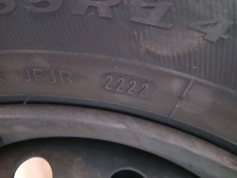 Cauciucuri de iarna cu jenti