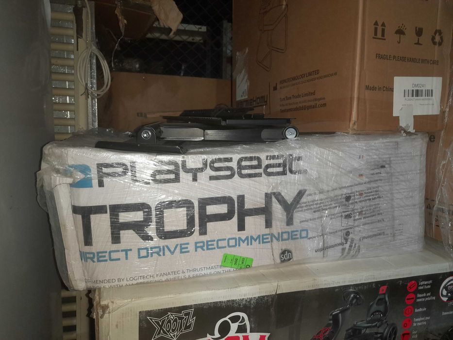 Гейминг стол Gaming Cockpit Playseat Evolution Trophy