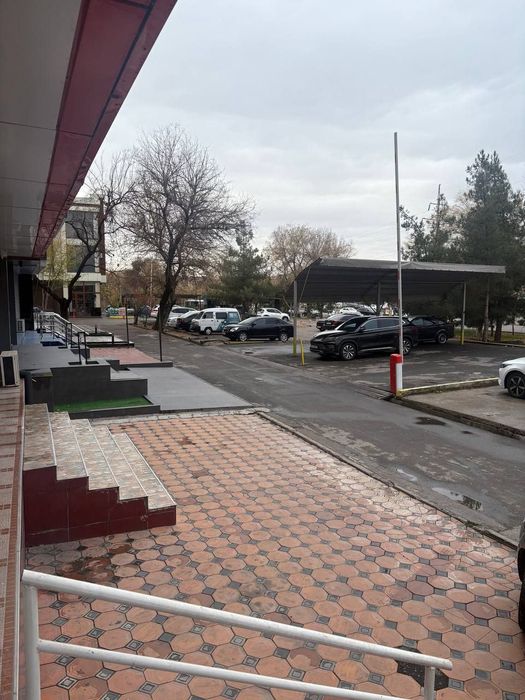 Dorixona sotiladi 85kv Yunusobod universam